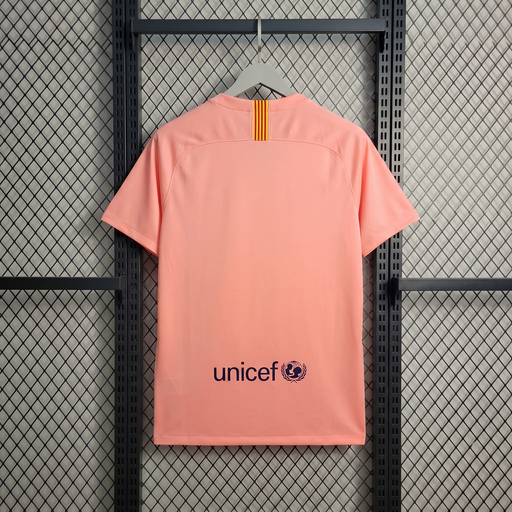 Barcelona third 18/19