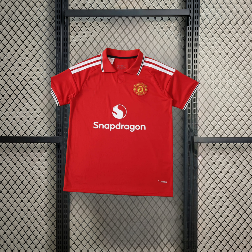 Manchester United home 26/27