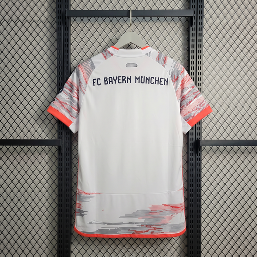Bayern München home 25/26